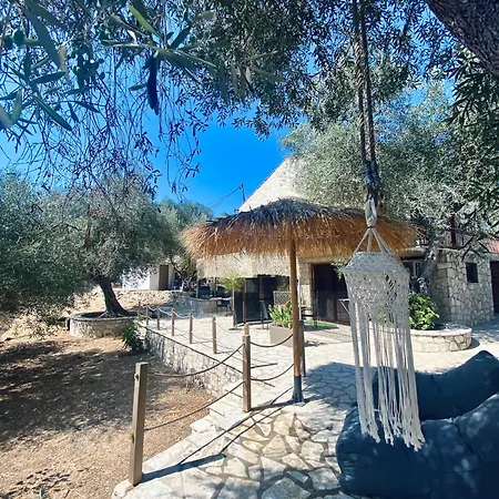 Apartment Moxy Paxos *